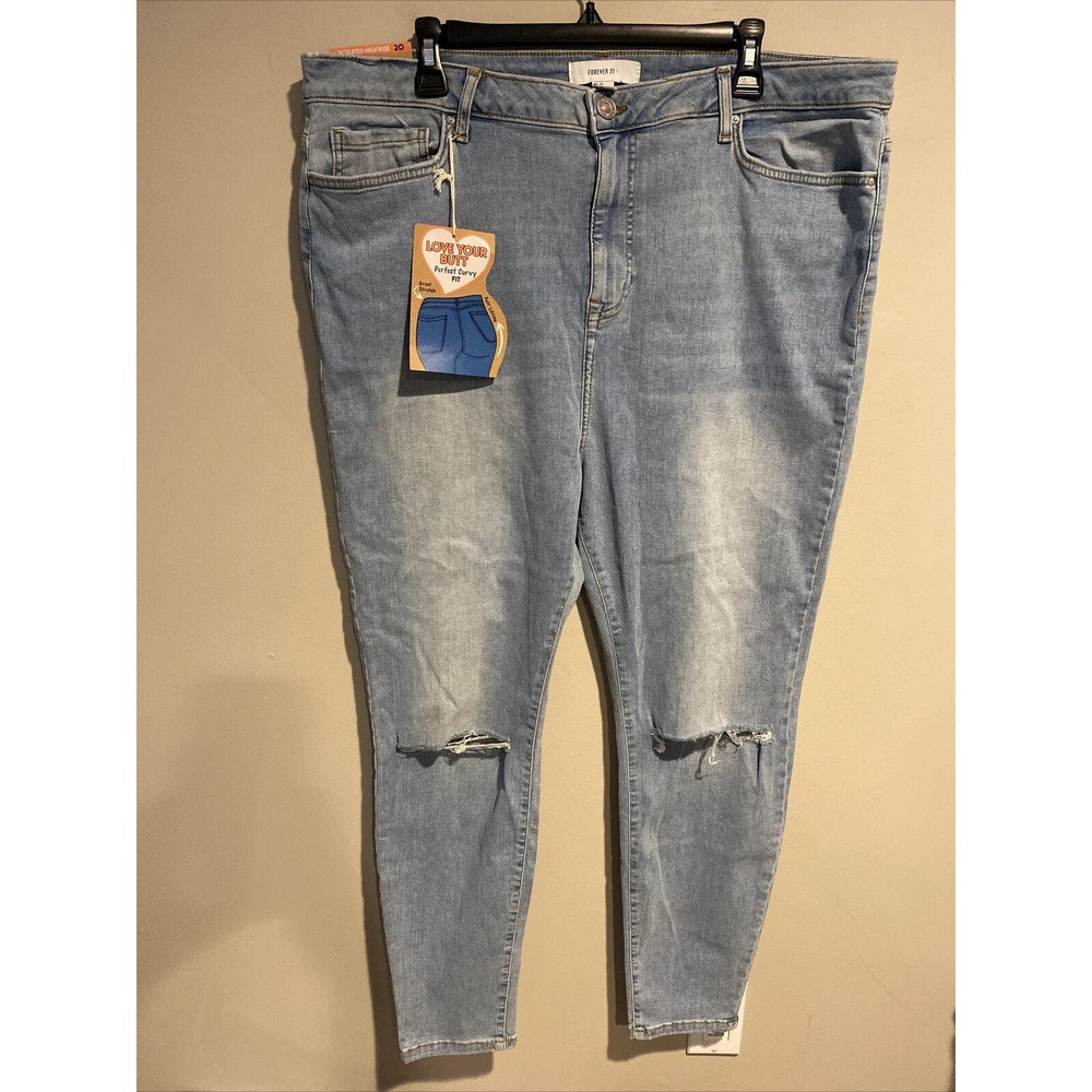 Forever 21 Love Your Butt Jeans, Sz 20, Sculpted High Rise Light Wash Distressed